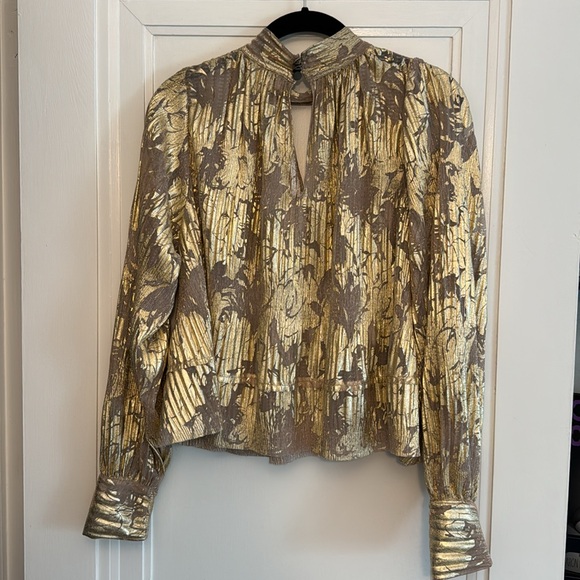 NWT Maeve Gold Metallic Plisse Top - Picture 4 of 5